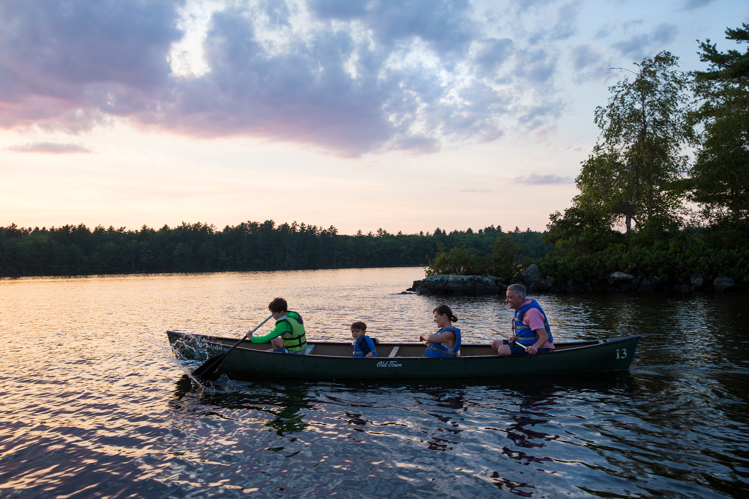 KIM LOWE | DIRECTOR PHOTOGRAPHER | KIDS  | FAMILY | PARENTS | EXPLORE | CANOE | MAINE | Family Camp | 8