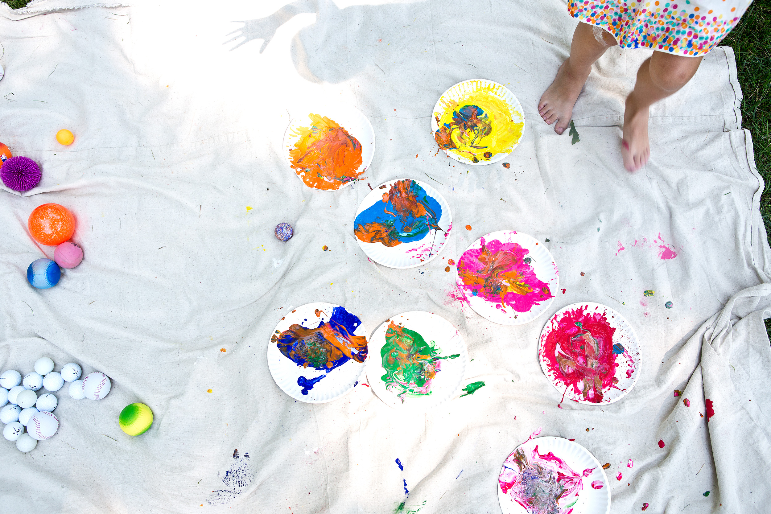 PHOTOGRAPHER | KIDS | CHILDHOOD | PLAY | ART | Family Fun Magazine "Messy Art" | Fun | 22